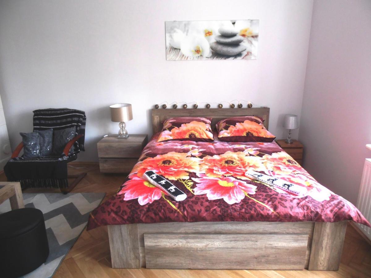 Apartament Orchidea Krakau Exterior foto